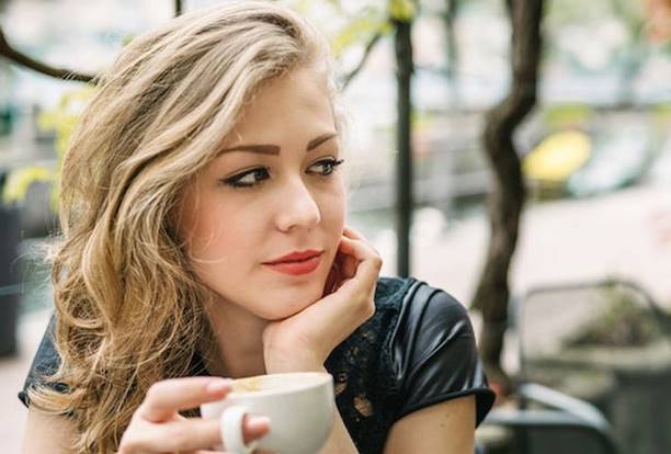 10 принципов, которым должна следовать одинокая девушка