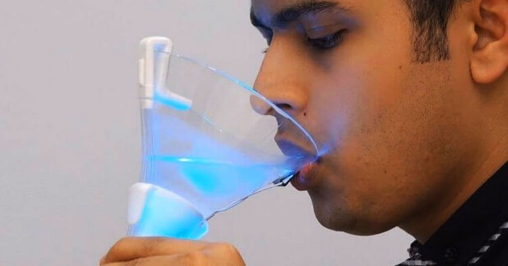 Учёные научились превращать воду в коктейли, и, кажется, это главное открытие 21 века