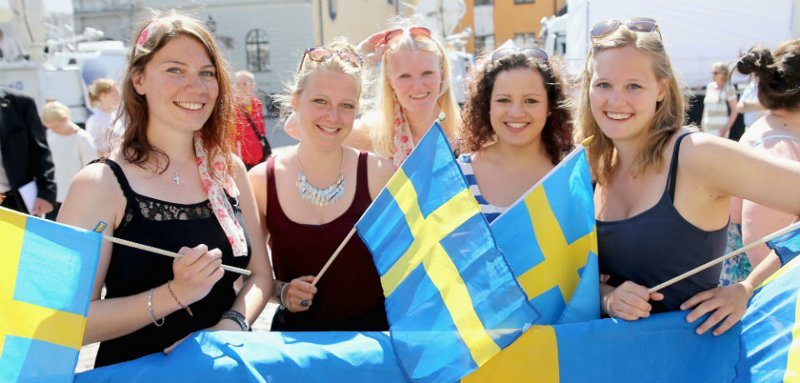 В Швеции мужчины должны будут получать разрешение на се-кс