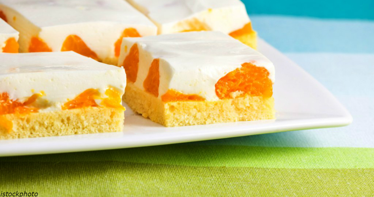 Вот самый быстрый в мире рецепт пирога с мандариновым кремом