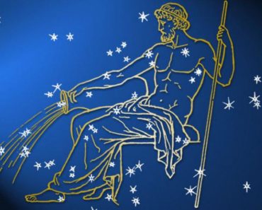 Астрологи назвали самый умный знак Зодиака среди мужчин