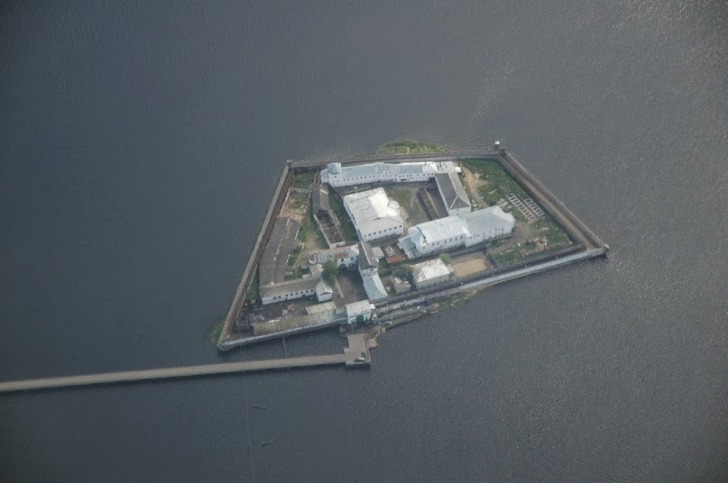 Тюрьма в вологодской области на острове