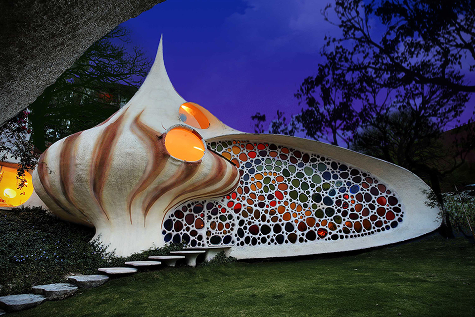 Каково это — жить внутри  моллюска ? Симпатичный дом в виде ракушки «Наутилус» (фото)