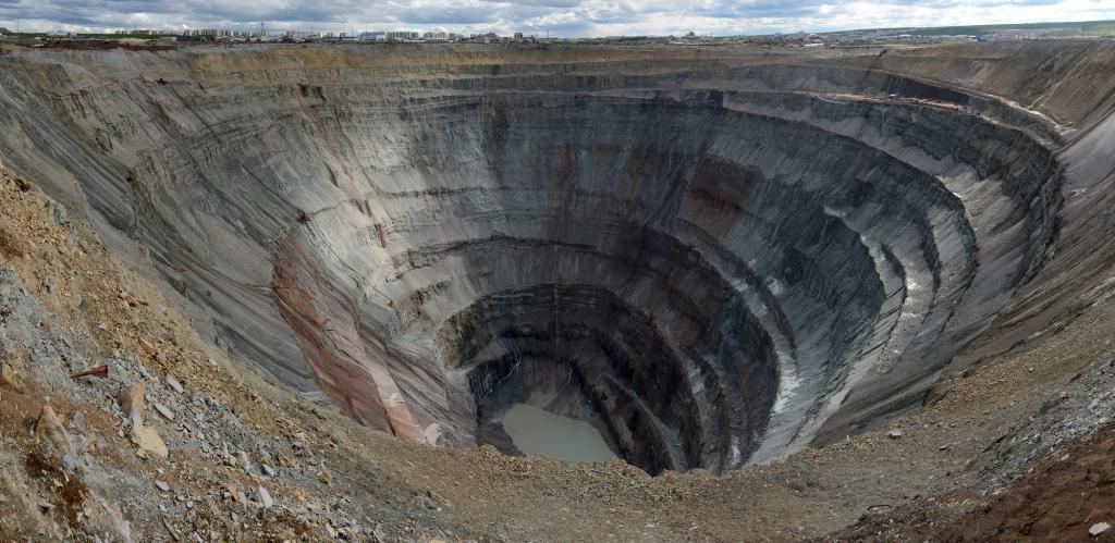Добыча алмазов в России. Чудеса подземного рудника  Мир 