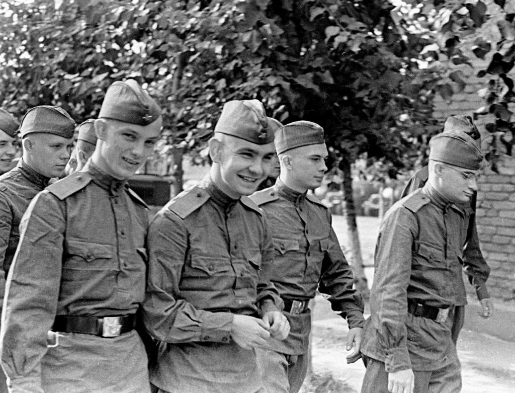 Сапоги на размер больше: маленькие хитрости, которые помогли русским солдатам сформировать непобедимую армию
