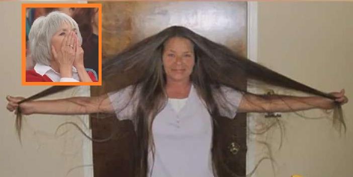 Женщина отращивала волосы 30 лет. Когда она подстриглась, даже мама не сразу ее узнала