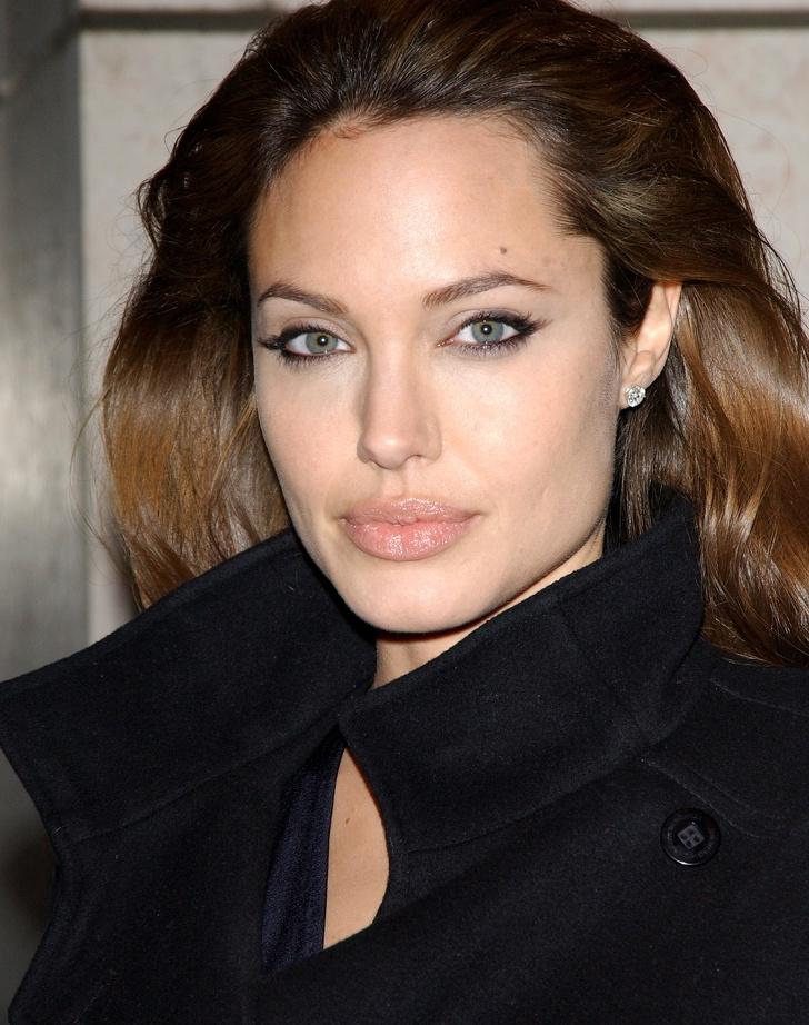 Анджелина Джоли, Кристина Агилера и другие знаменитости, чья красота обусловлена смешением генов разных национальностей