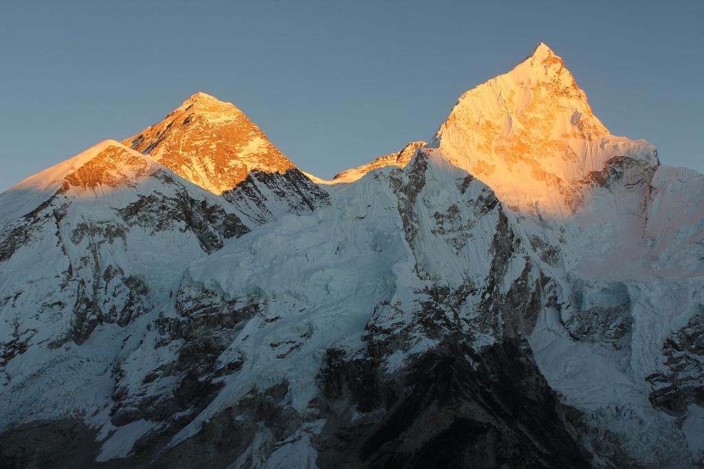 Мифы о горе Эверест, которые создают таинственный образ и подпитывают интерес туристов
