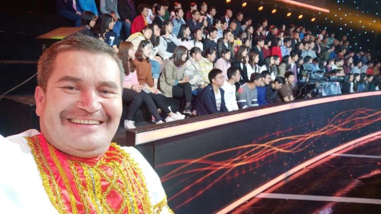 Этнический русский из Хэйлунцзян Петр Петров задается вопросом, что значит быть китайцем