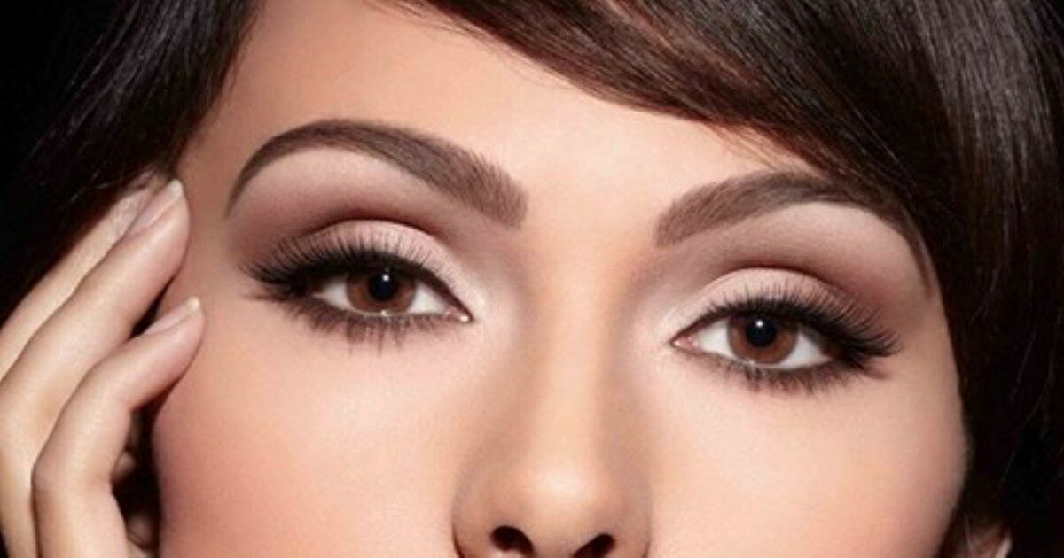 Потрясающий макияж для карих глаз: 14 восхитительных варианта