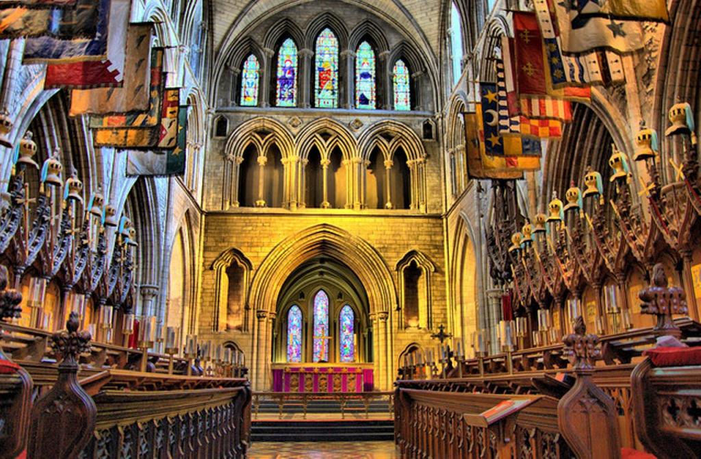 Божественный Wi-Fi: новая книга благословений англиканской церкви включает молитву за выход в интернет