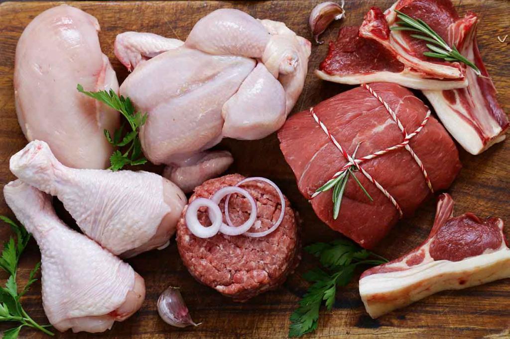 Белое мясо так же опасное как и красное, если речь идет о повышенном уровне холестерина
