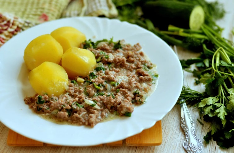 Когда у меня остается горсть фарша, я готовлю простое, но безумно вкусное блюдо   шнельклопс. Делюсь рецептом