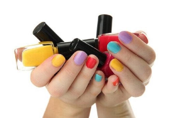 Лайфхаки от блогеров, как покрасить ногти, а не пальцы