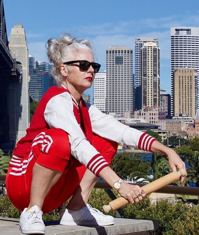 10 стильных пожилых женщин, которые разбираются в моде не хуже молодых: фото