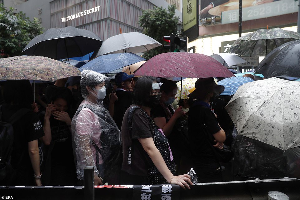 В Гонконге на акцию протеста вышли 1,7 млн человек! Что там вообще происходит?
