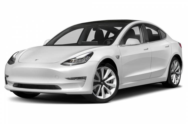 Владелец Tesla заряжал автомобиль на чужом газоне 12 часов и даже не извинился перед хозяином