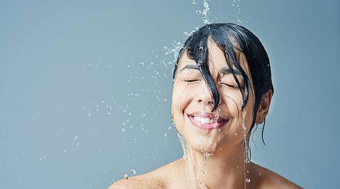 Как часто нужно принимать душ? Ученые говорят, не слишком часто, чтобы не испортить кожу