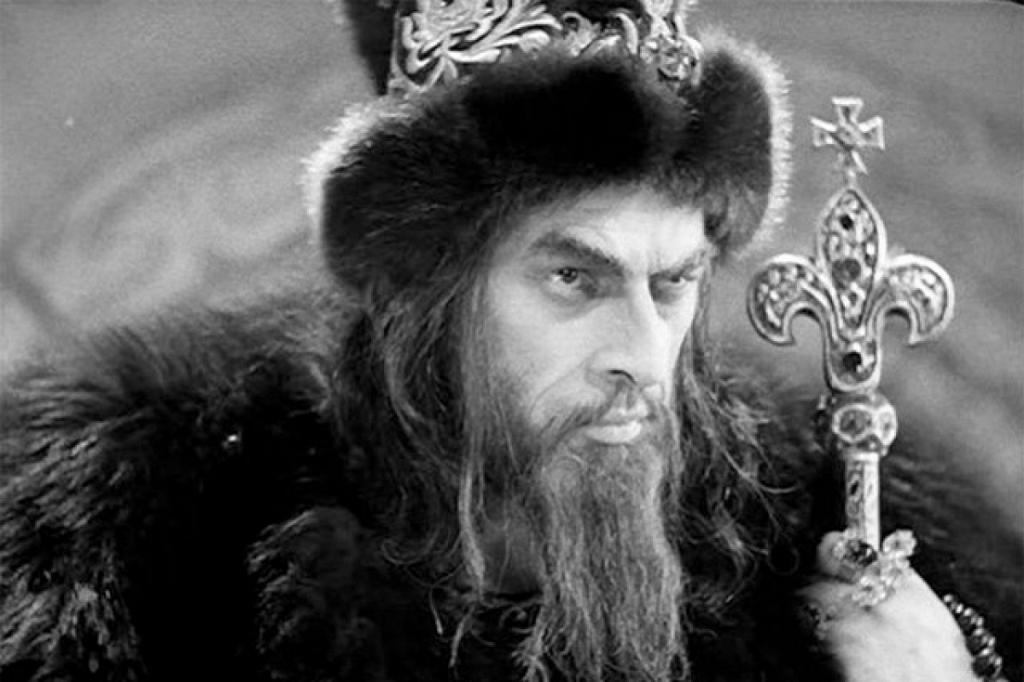 Проклятие Ивана Грозного: судьба актеров, которые перевоплотились в образ царя