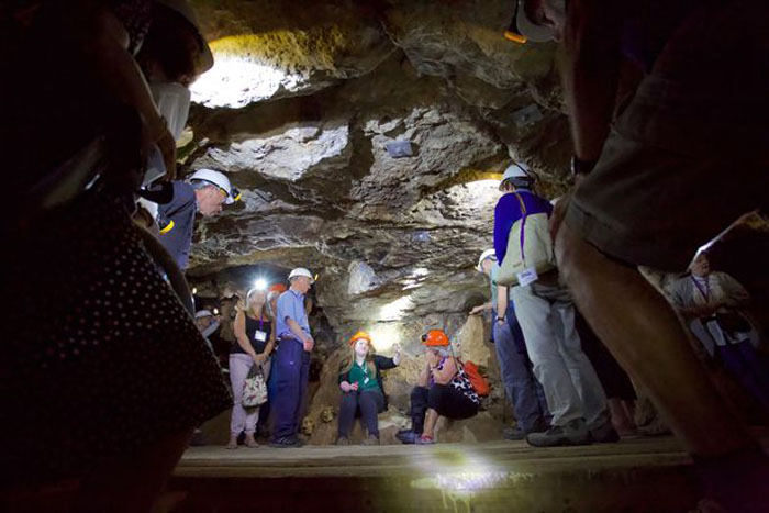 Ворота в ад: пещеры Ноттингема открываются после наступления ночи