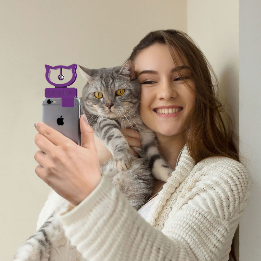 Selfie Cat: появилось специальное устройство для создания идеальных селфи с котиками