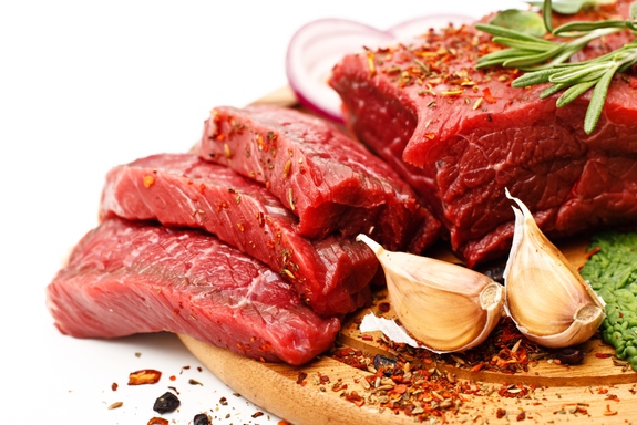 Даже самое жёсткое мясо станет мягким и сочным: 3 совета от профи кулинарии