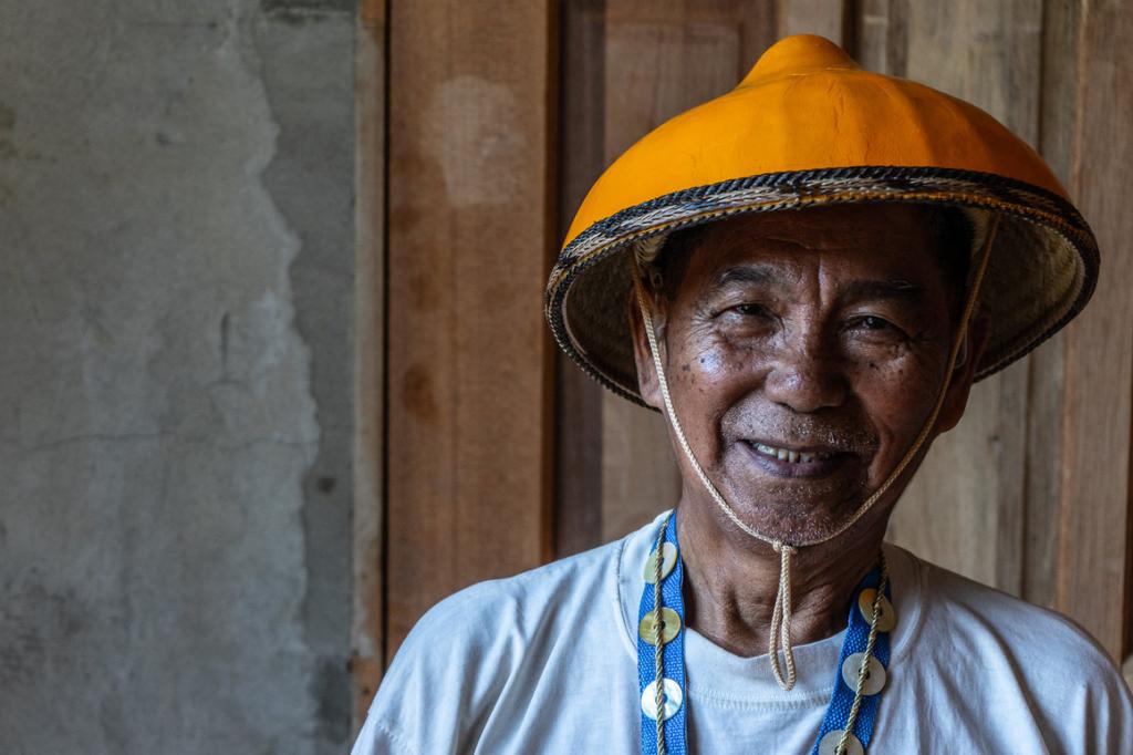 Вымирающее искусство: Теофило Гарсия   последний мастер на Филиппинах, создающий традиционные головные уборы из тыкв