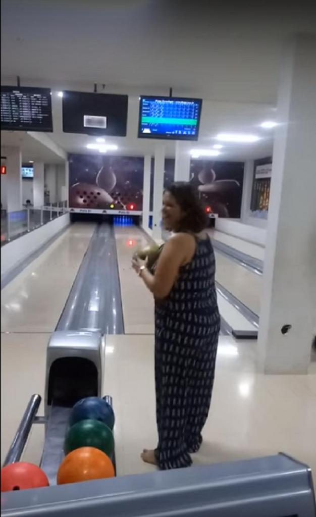 Funny Bowling Video Clips