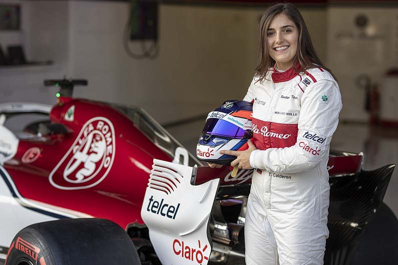 Татьяна Кальдерон - первая женщина за 43 года, готовая сражаться с мужчинами в Formula 1