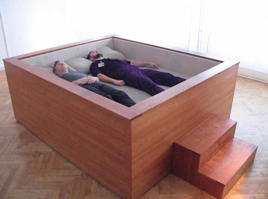 10 фотографий необычных кроватей, собранных со всех точек мира