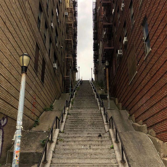 Лестница в Нью-Йорке, ставшая местом съемок фильма 