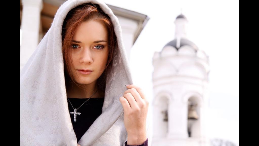 14 октября   большой праздник Покрова. Батюшка сказал, что это лучший день для православных женщин и рассказал, что им нужно сделать с самого утра