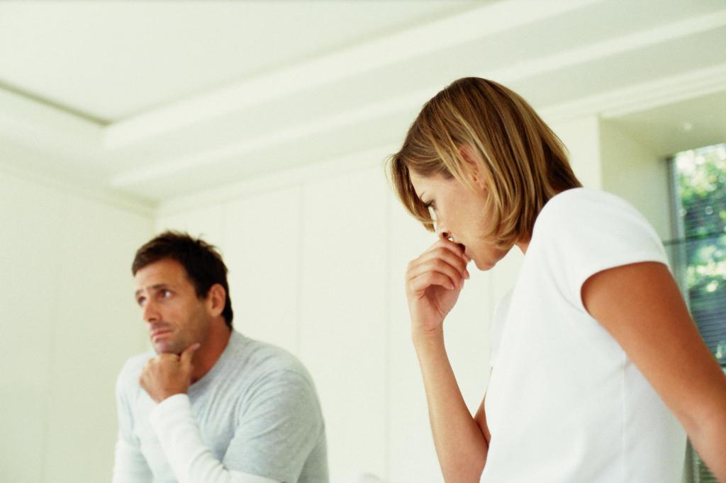 Развод и девичья фамилия? Психологи предлагают честно ответить на 4 вопроса перед тем, как пойти на этот шаг