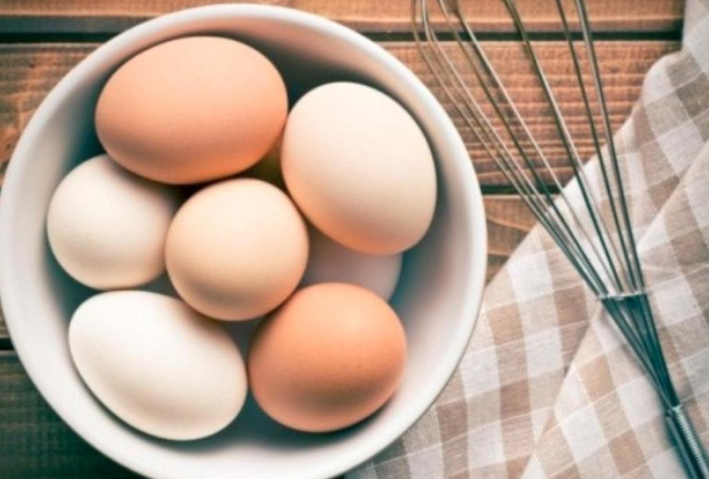  Коричневые полезнее белых  и другие мифы о яйцах, в которые мы верим до сих пор