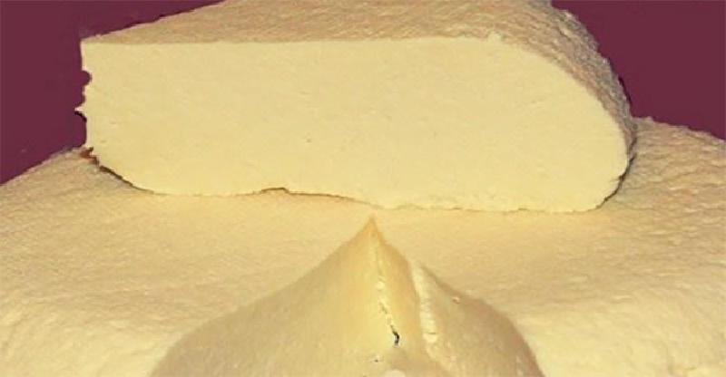 Вкусно, экономно и полезно: раскрываю секрет, как из двух литров молока сделать килограмм отменного домашнего сыра