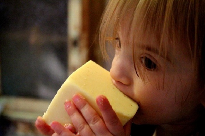 Сыр   это жизнь: исследование ученых доказало, что люди, которые регулярно едят сыр, живут дольше