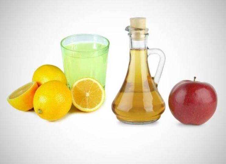 Уксус лимон вода. Яблочная и лимонная кислота. Уксус или лимонный сок. Лимонная кислота сок. Лимооная винная яблочная кислоты.