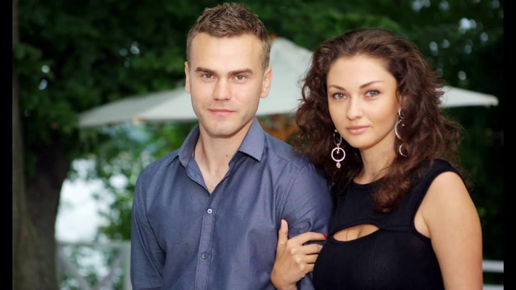 Они защищают наши ворота, а кто защищает их тыл: жены российских футболистов