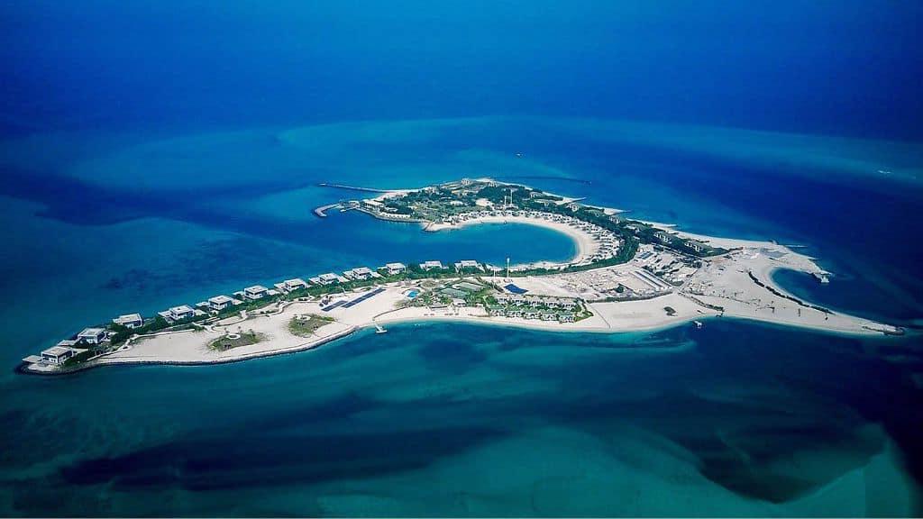 Остров Зая Нурай: место, где хочется спрятаться от всего мира