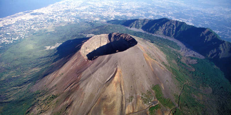Остерегайтесь итальянских вулканов, или Как даже спящие сопки могут нанести непоправимый вред здоровью