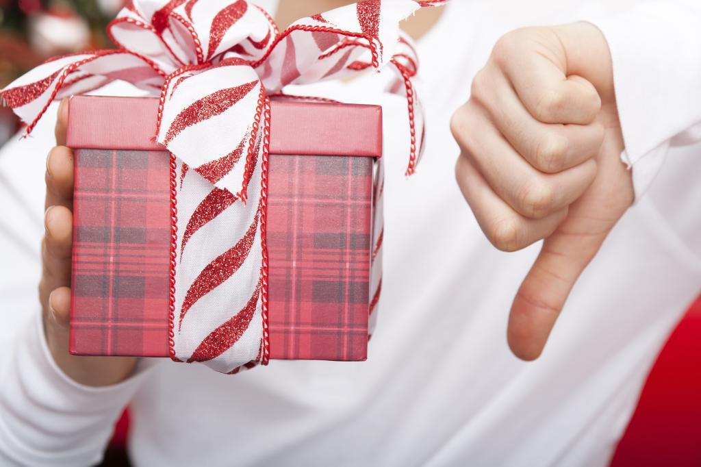 Смущаем родственников высокой ценой и не только: оказывается, милая традиция дарить подарки может стать токсичной