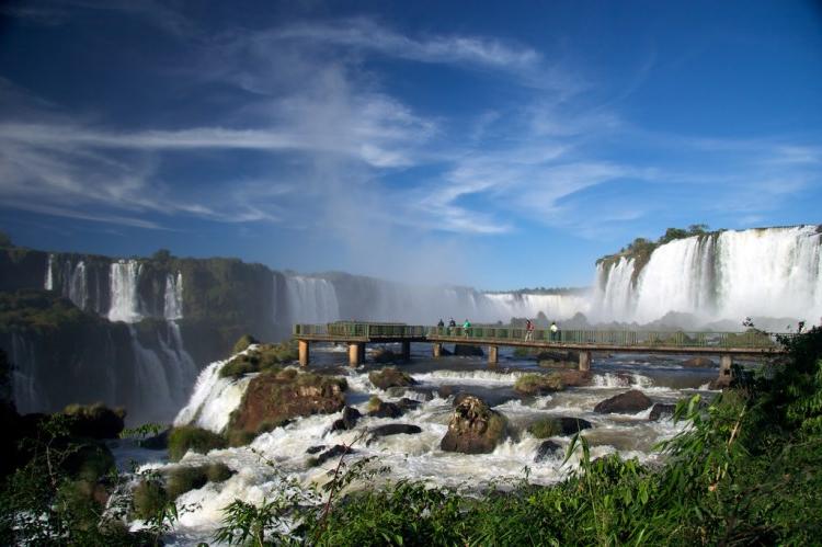 10 самых удивительных направлений в Южной Бразилии: почему водопад Игуасу оказался на первом месте