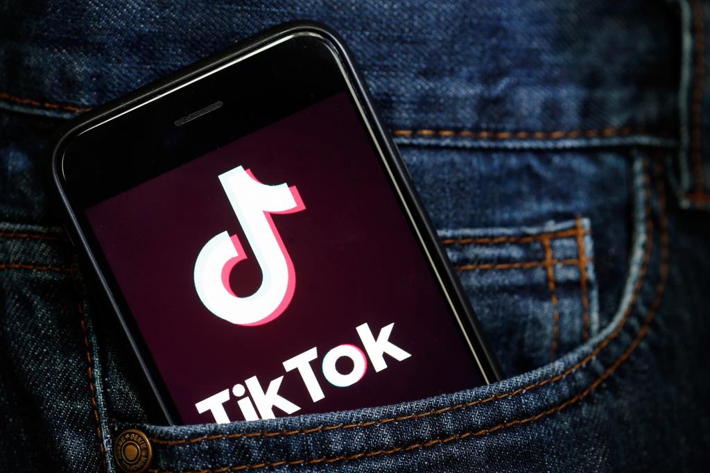 Студент обвиняет компанию Tiktok в незаконной отправке личных данных в Китай