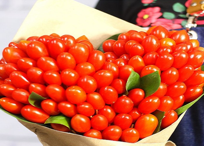 В США вывели растущие в виде букетов томаты