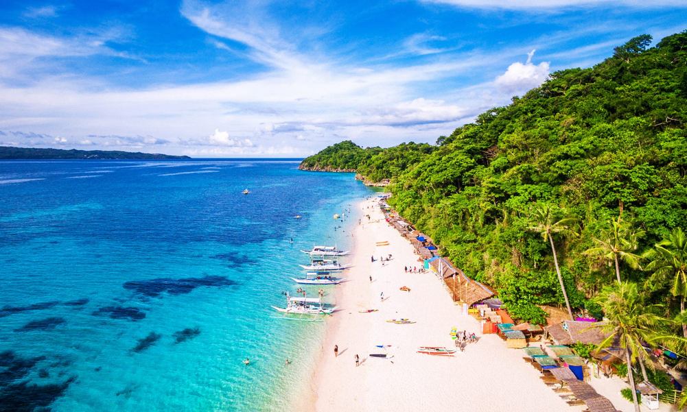 Изолированные пляжи с белым песком, рифы, изобилующие морской жизнью, каскадные рисовые террасы: путеводитель по лучшим островам Филиппин