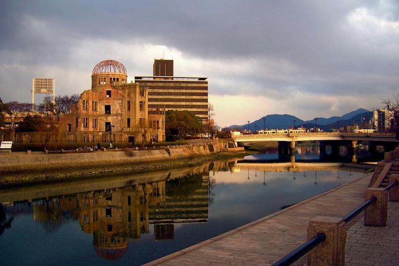 Города Японии, которые стремятся осмотреть все путешественники: почему Хиросима привлекает все больше и больше туристов