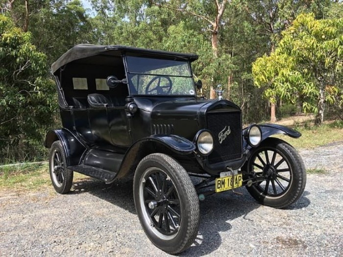 «Жестянка Лиззи», или Ford Model T: несколько интересных фактов из истории авто для простых людей