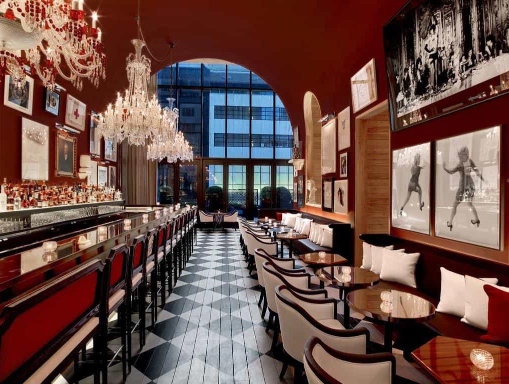 Отель Baccarat в самом сердце Нью-Йорка: хрусталь, вкуснейшие блюда и французская роскошь