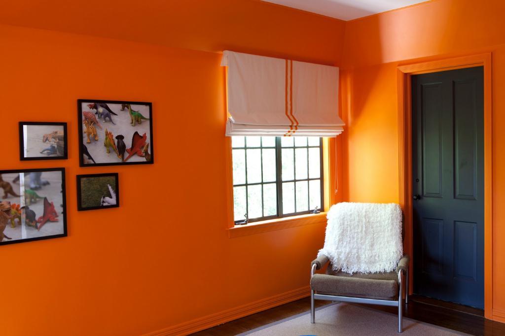 Яркие фасады или акцент на потолке: как небольшое количество краски радикально преобразит интерьер любой комнаты