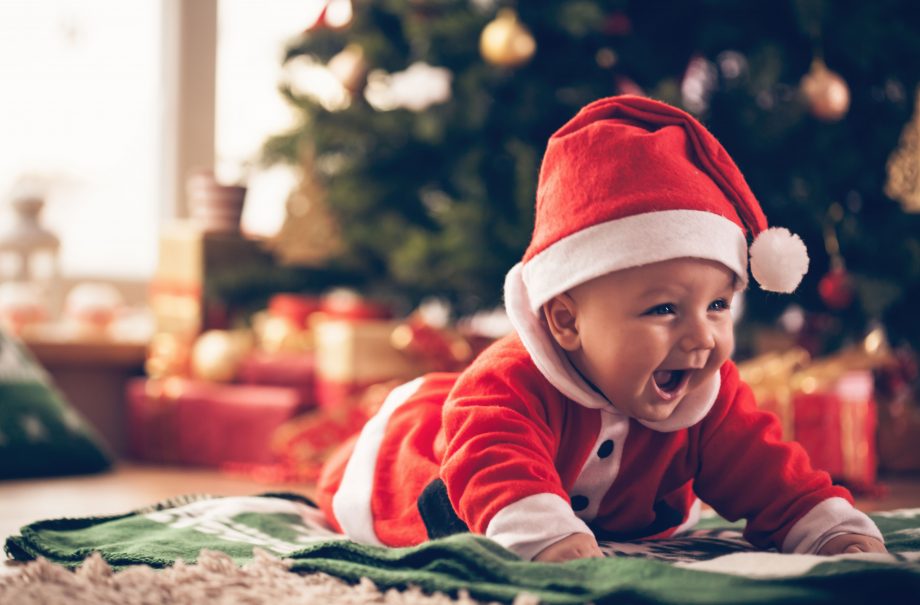 Согласно исследованию, дети, родившиеся в декабре, с большой вероятностью проживут более 100 лет